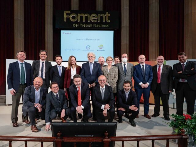 Foment defiende revisar, reformular y repensar la transición energética industrial para que sea justa, competitiva y eficiente
