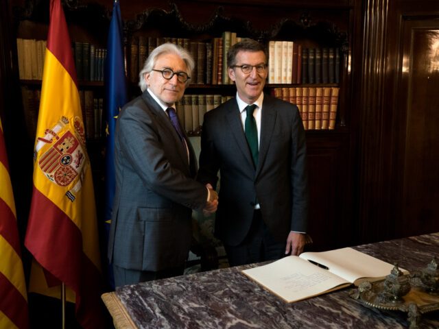 El presidente de Foment Josep Sánchez Llibre se reúne con el presidente del PP Alberto Núñez Feijóo